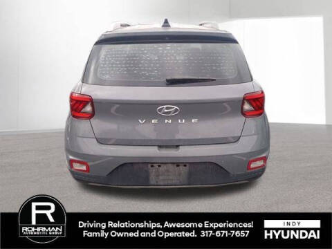 2020 Hyundai Venue SEL