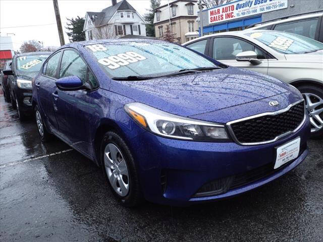 2018 Kia Forte for sale at M & R Auto Sales INC. in North Plainfield NJ