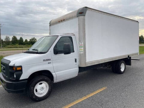 2015 Ford E-Series for sale at Double K Auto Sales in Baton Rouge LA