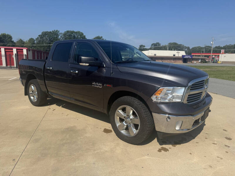 2016 RAM Ram 1500 Pickup Big Horn's photo