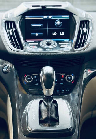 2014 Ford Escape Titanium