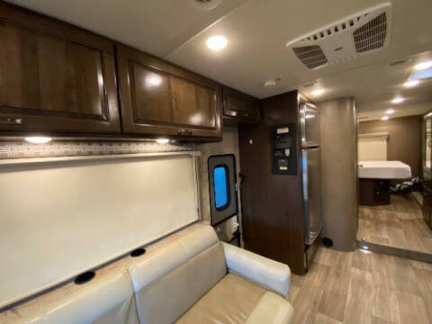 2017 Ford E-Series E-450 SD