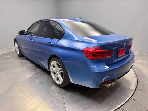 2017 BMW 3 Series 330i xDrive