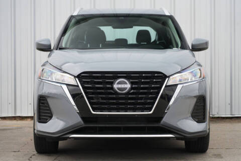 2022 Nissan Kicks SV