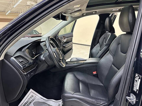 2019 Volvo XC90 T5 Momentum