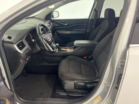 2019 GMC Acadia SLE-1
