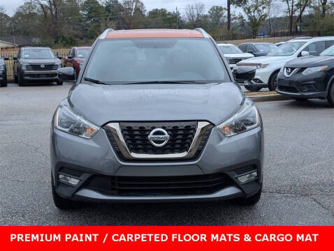 2019 Nissan Kicks SR