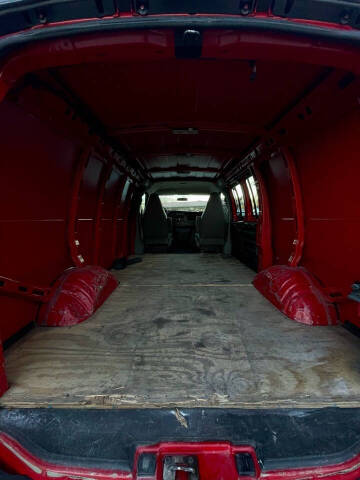 2018 GMC Savana 2500