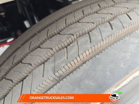 2023 Freightliner M2 106