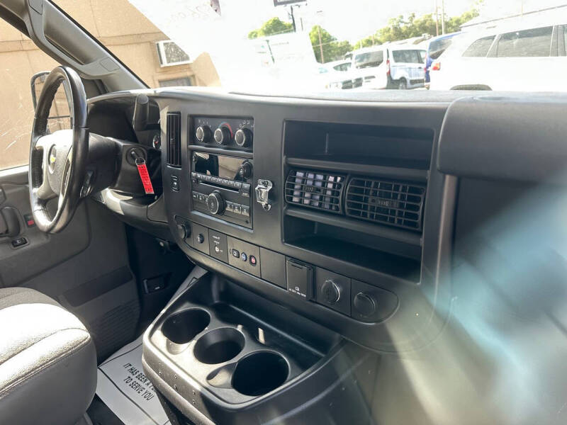 2018 Chevrolet Express 2500