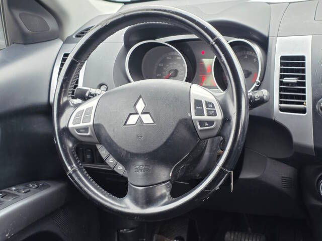 2009 Mitsubishi Outlander ES