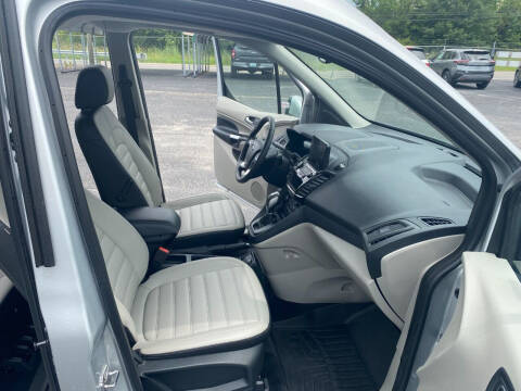 2023 Ford Transit Connect Titanium