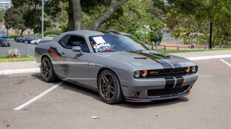 2019 Dodge Challenger SXT