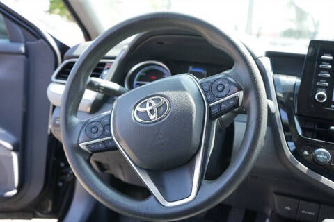 2021 Toyota Camry Hybrid LE