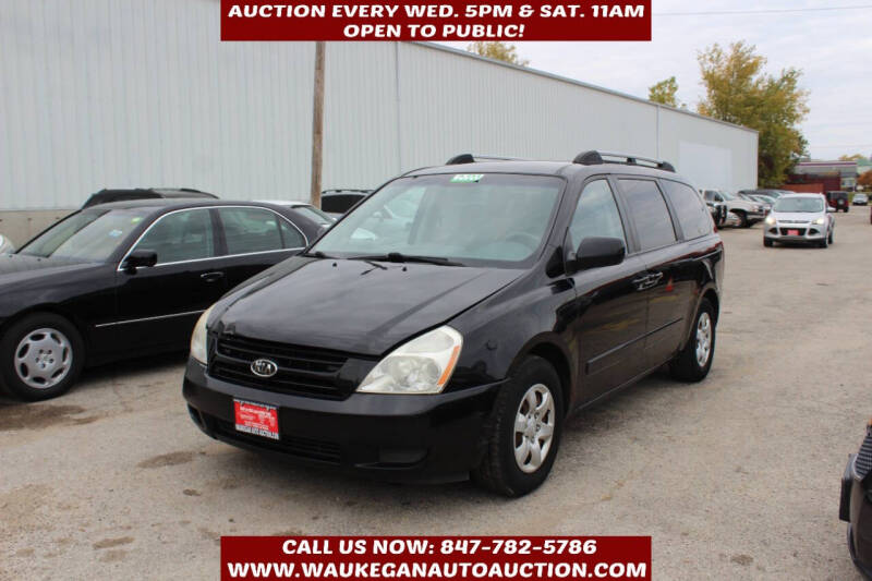 2008 Kia Sedona LX's photo
