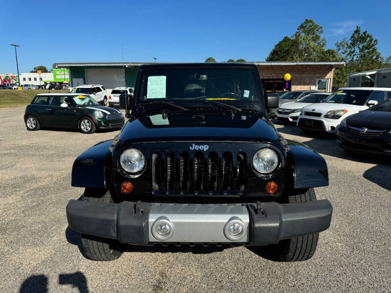 2013 Jeep Wrangler Unlimited Sahara photo 4