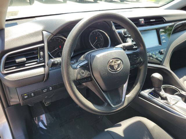 2019 Toyota Camry LE