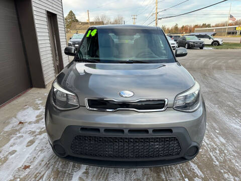 2014 Kia Soul for sale at Auto Import Specialist LLC in South Bend IN