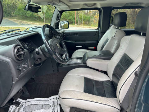2005 HUMMER H2 Lux Series