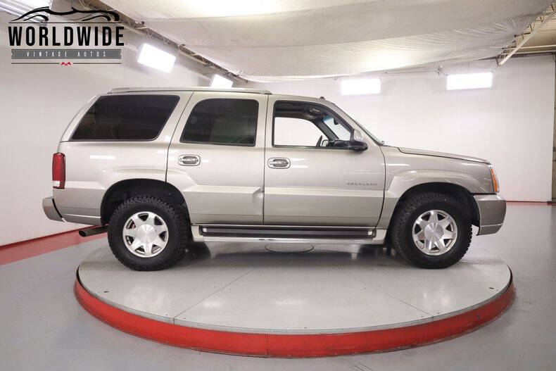 2003 Cadillac Escalade