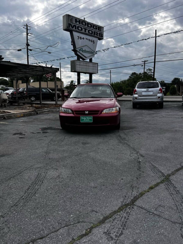 2001 Honda Accord for sale at HODGE MOTORS in Bristol TN