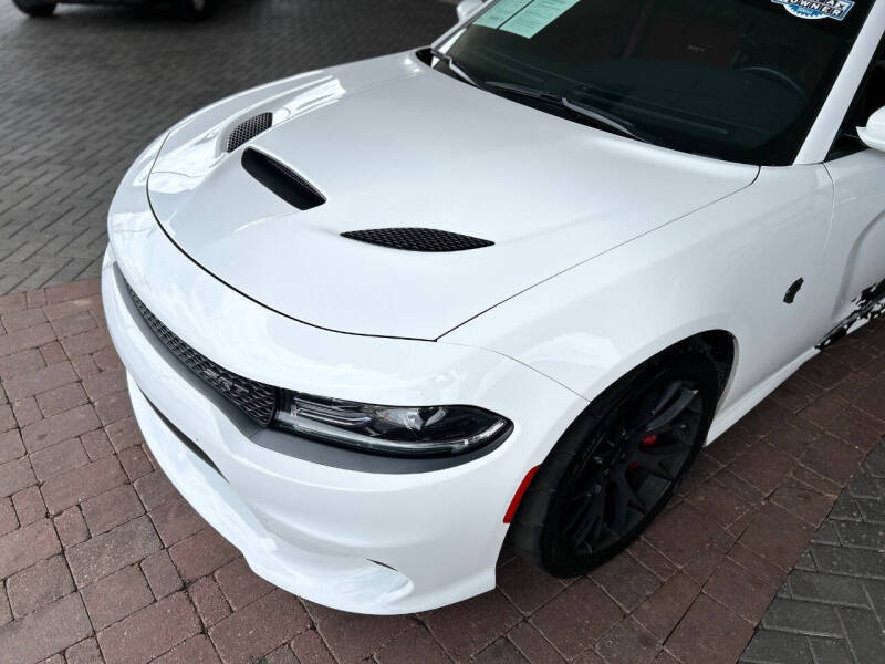 2016 Dodge Charger SRT Hellcat
