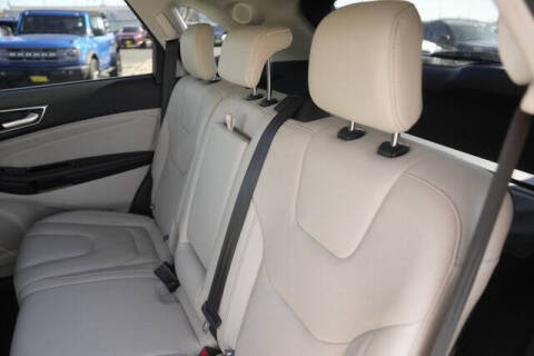 2016 Ford Edge Titanium