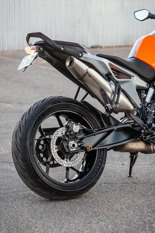 2019 KTM 790 Duke