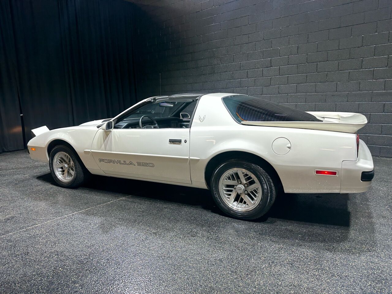 1989 Pontiac Firebird 3