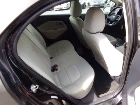 2012 Kia Rio 5-Door LX