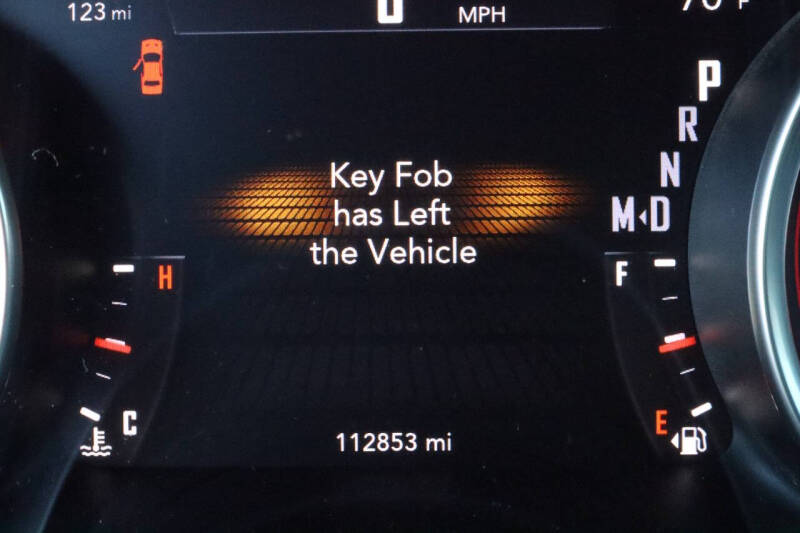 2015 Dodge Challenger SXT Plus