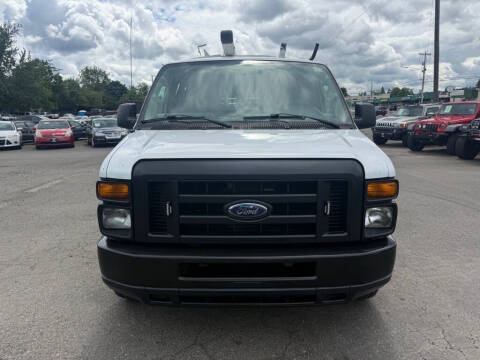 2012 Ford E-Series E-150