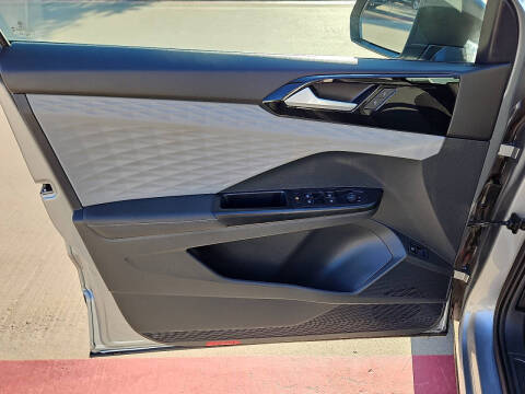 2024 Volkswagen Taos S