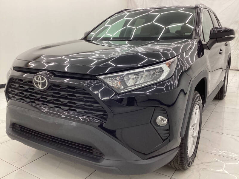 2020 Toyota RAV4 XLE