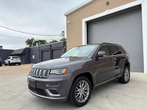 2017 Jeep Grand Cherokee Summit