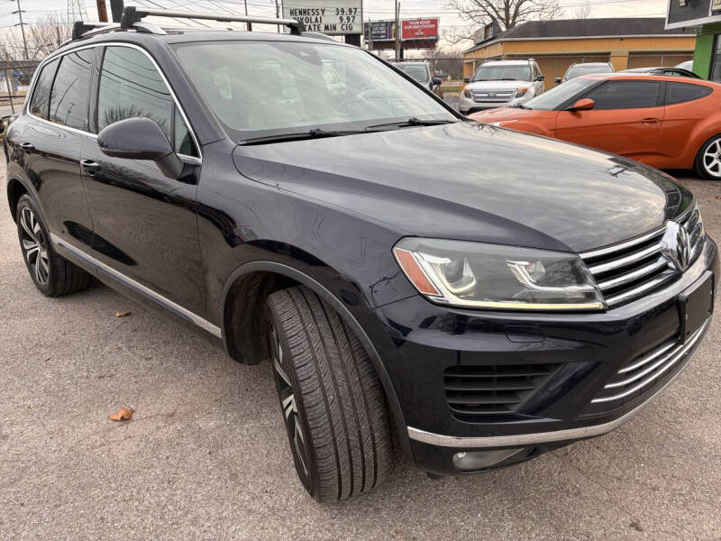 2017 Volkswagen Touareg V6 Wolfsburg