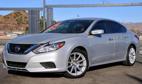 2017 Nissan Altima for sale at Kustom Carz in Pacoima CA