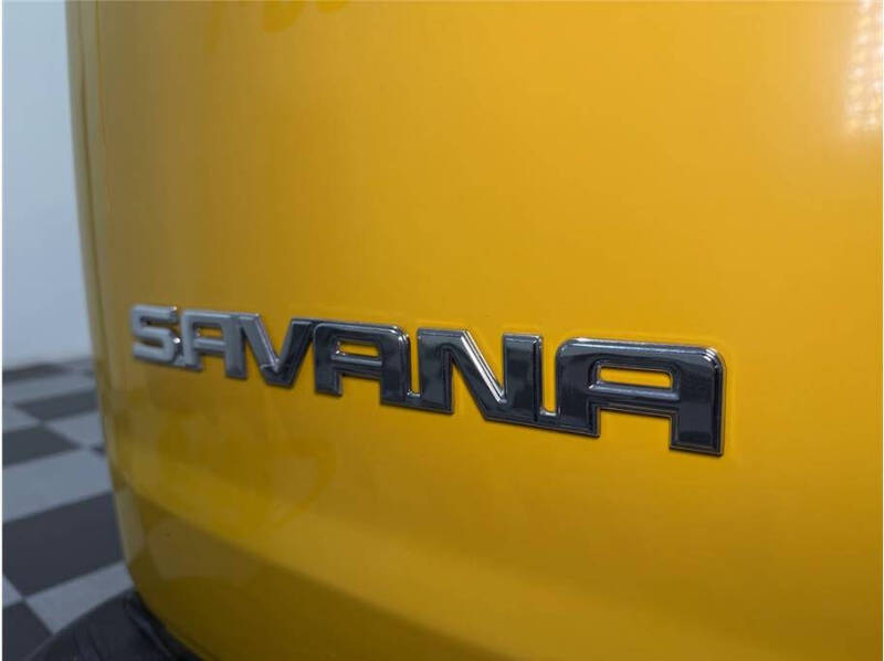 2018 GMC Savana 2500