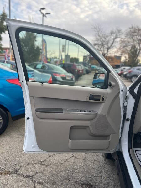 2011 Ford Escape XLT