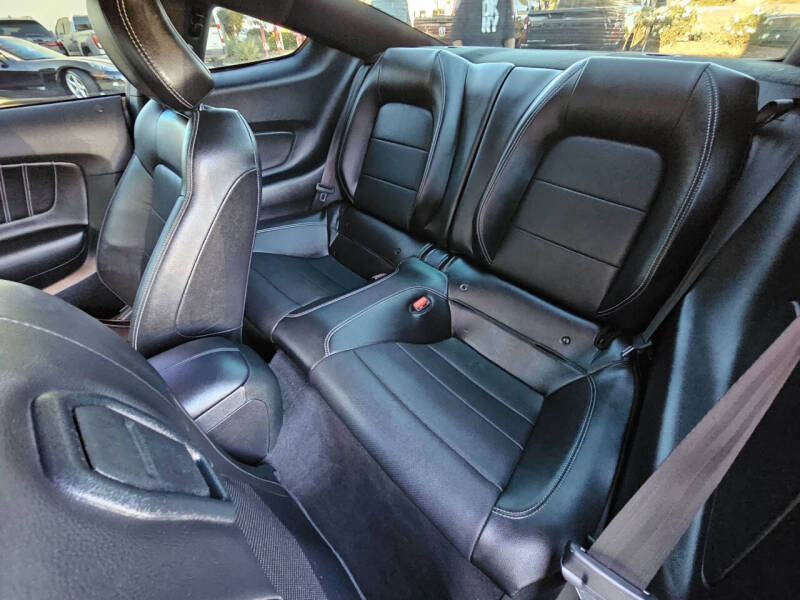 2023 Ford Mustang EcoBoost Premium