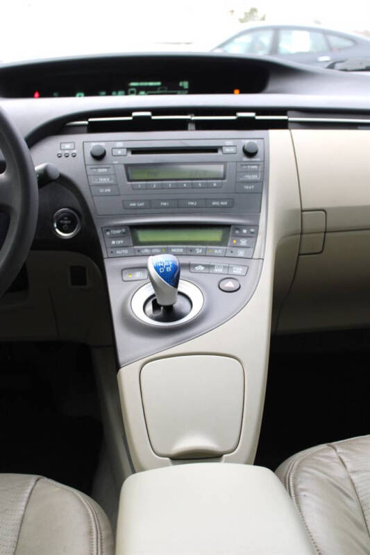 2011 Toyota Prius Five