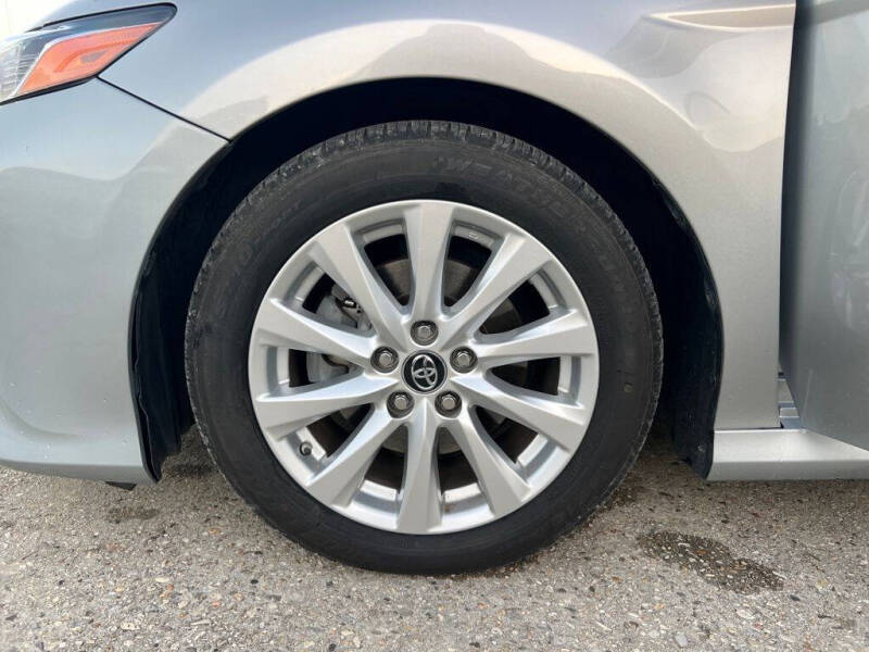 2018 Toyota Camry LE