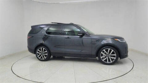 2024 Land Rover Discovery P300 Dynamic SE