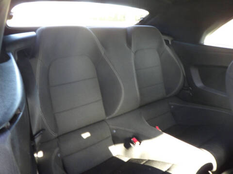 2016 Ford Mustang V6