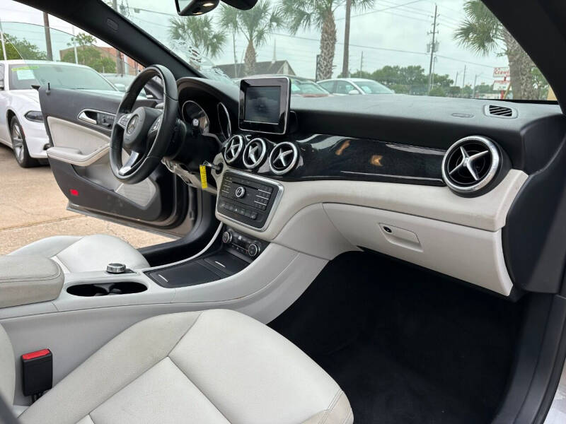 2015 Mercedes-Benz CLA CLA 250