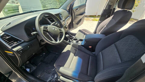 2017 Hyundai Tucson SE Plus