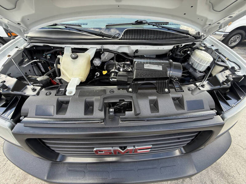 2018 GMC Savana 2500