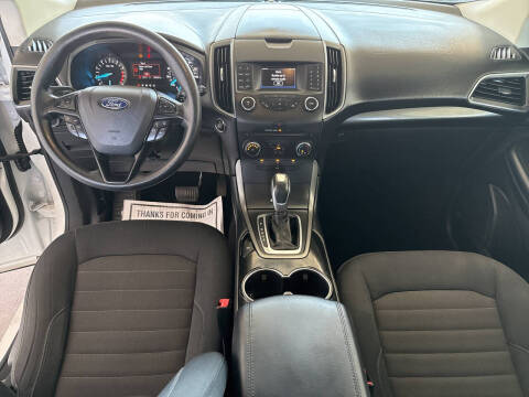 2015 Ford Edge SE