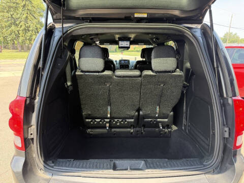 2011 Dodge Grand Caravan R/T