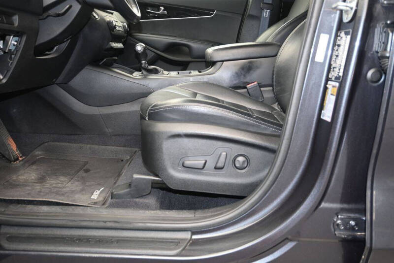 2017 Kia Sorento LX